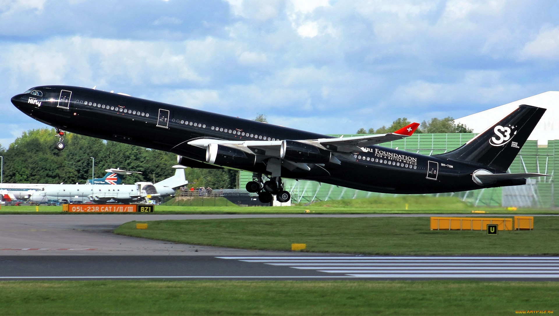 airbus a340-313, ,  , , , 